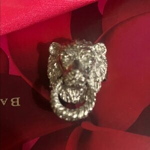Mimi Di N Silver Tone Lion Head Belt Buckle